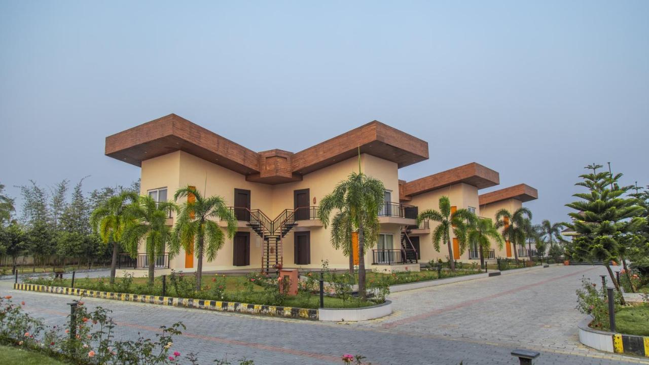 Hotel Mechi Crown Kakarvitta Exterior foto